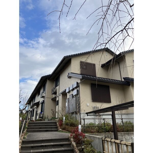 セレッソ御室の外観2枚目