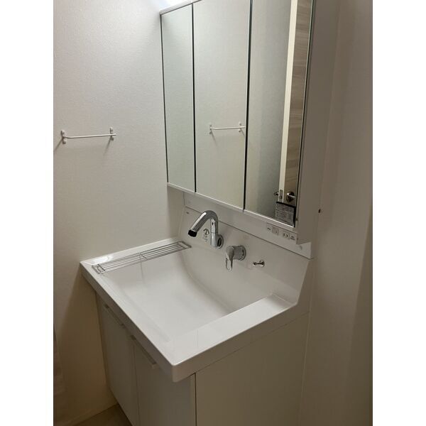 コージーフラットの室内写真6枚目