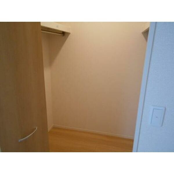 アグレアブルの室内写真1枚目