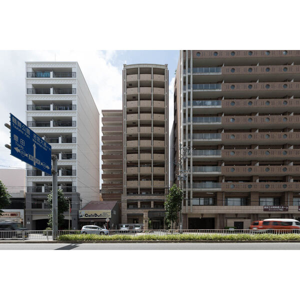 リアプロマンション外観