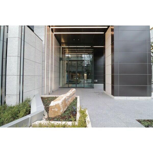 シエリアタワー大阪福島の外観2枚目