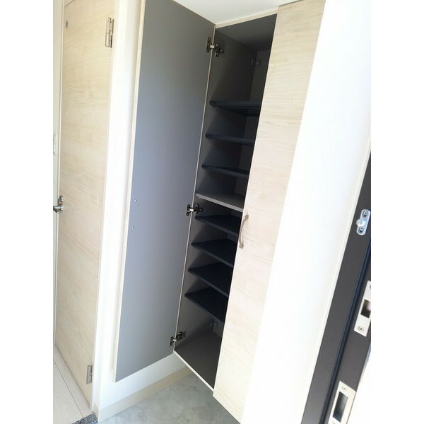 THE RESIDENCE Hの室内写真10枚目