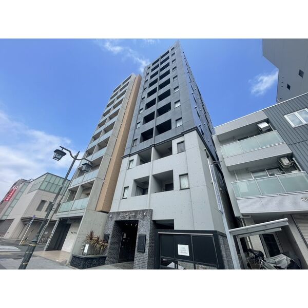 リアプロマンション外観