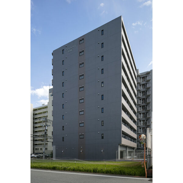 江坂プライマリーワンの外観2枚目