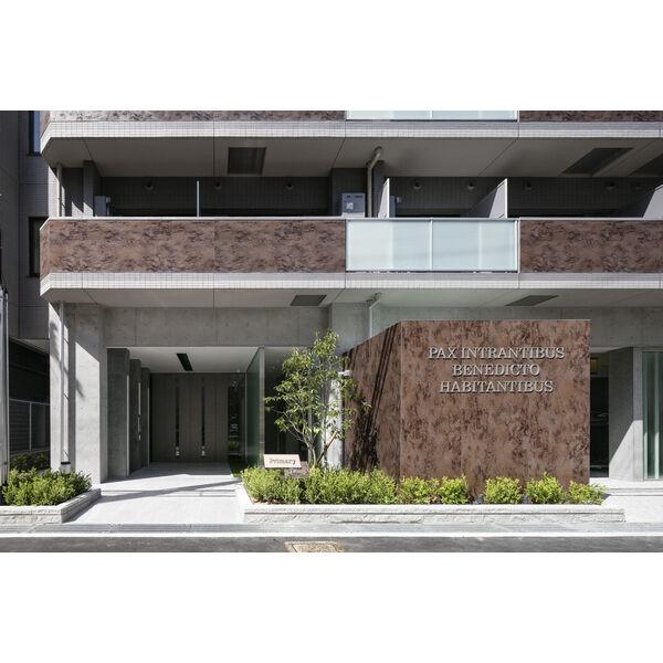 江坂プライマリーワンの外観3枚目