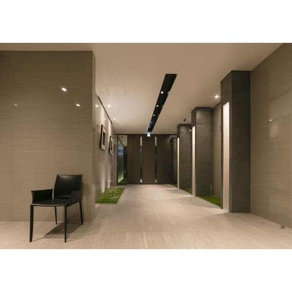 江坂プライマリーワンの外観8枚目