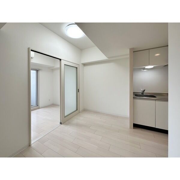 M:COURT江坂の室内写真1枚目