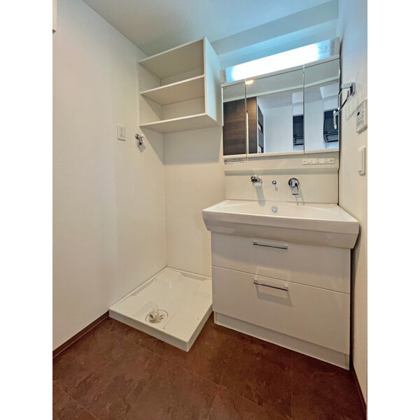 江坂プライマリーワンの室内写真19枚目