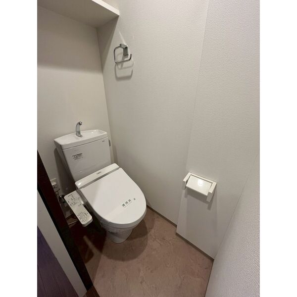 江坂プライマリーワンの室内写真10枚目