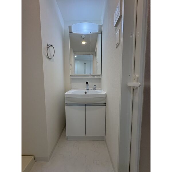 M:COURT江坂の室内写真10枚目