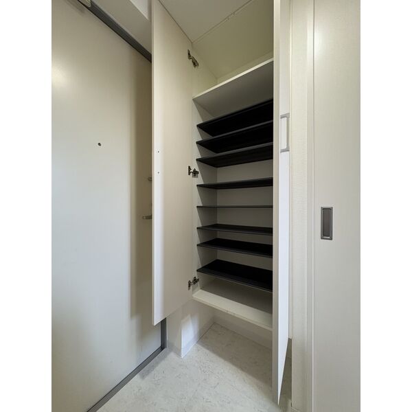 M:COURT江坂の室内写真7枚目