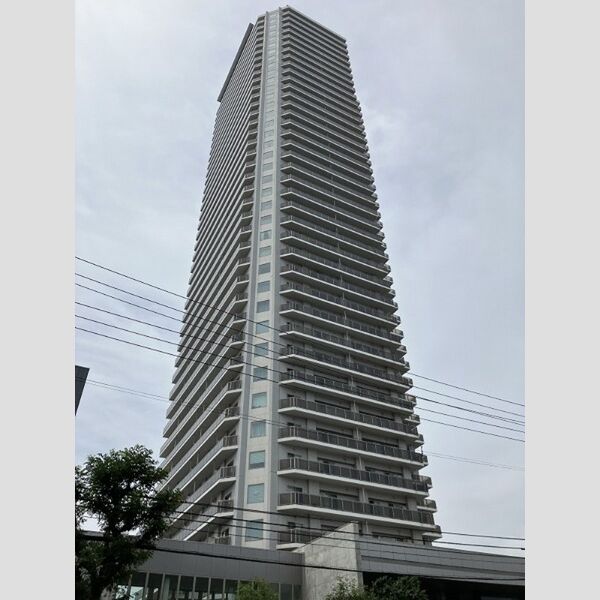 リアプロマンション外観