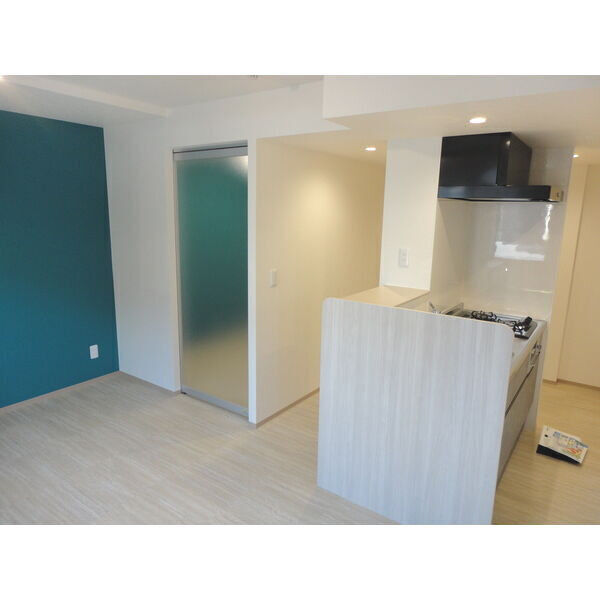 8 3W2(b)HACHI SANWESTNY 画像7