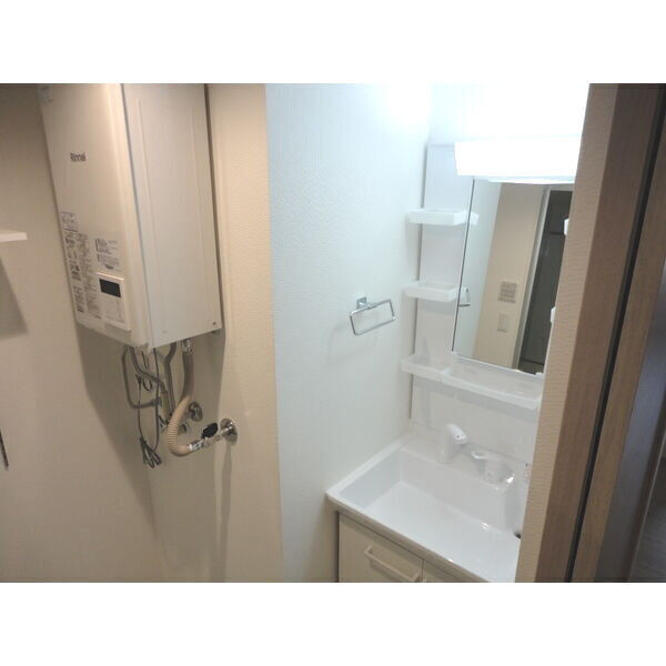 8 3W2(b)HACHI SANWESTNY 画像12