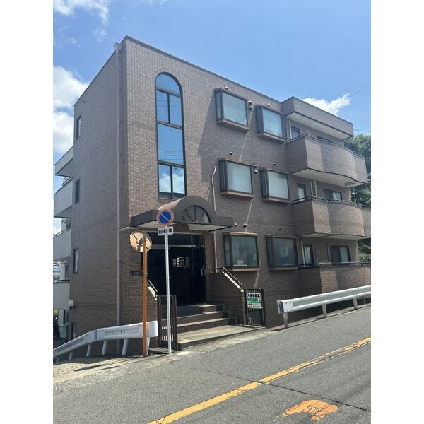 リアプロマンション外観