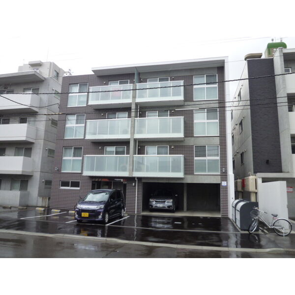 アビターレ北円山 画像1