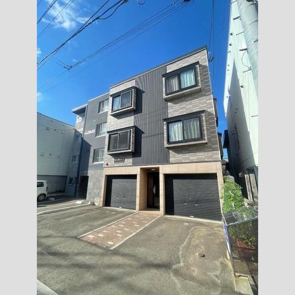 リアプロマンション外観