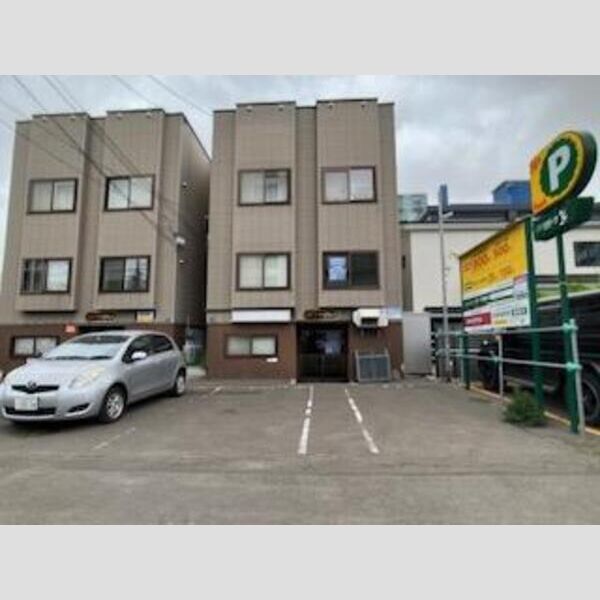 リアプロマンション外観