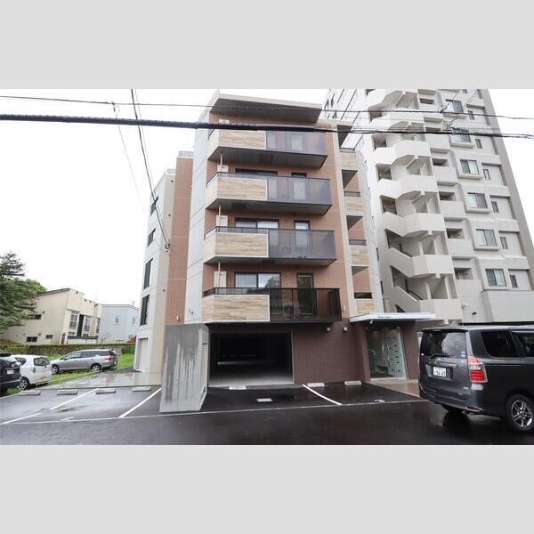 敷地内/建物