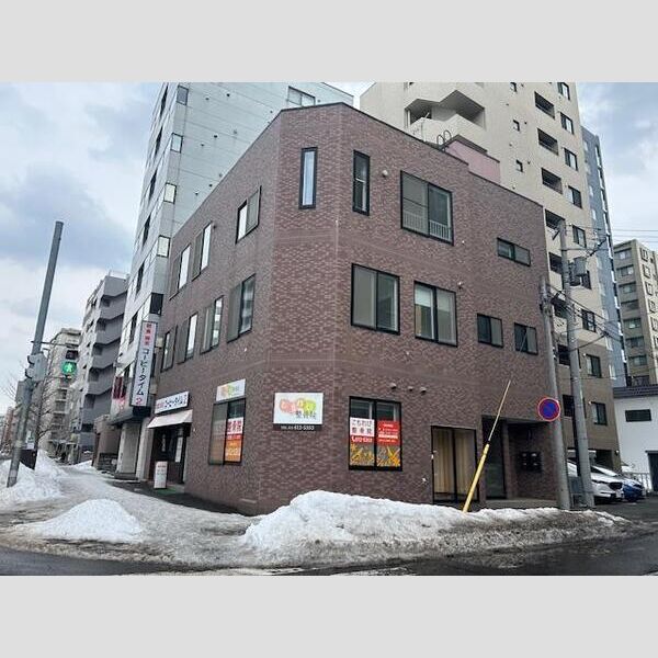 リアプロマンション外観