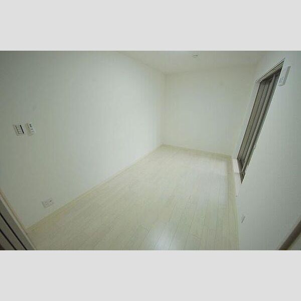 クリエオーレ中宮の室内写真2枚目