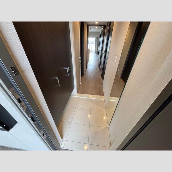 パークナード・レーベン茨木さわらぎ 705号の室内写真3枚目