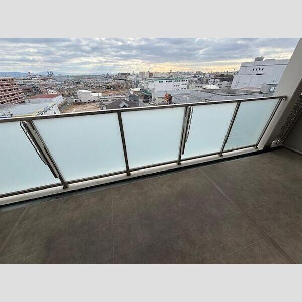 パークナード・レーベン茨木さわらぎ 705号の室内写真9枚目