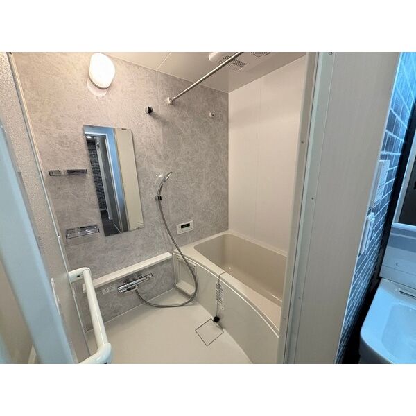 シャトーライフ蛍池の室内写真6枚目