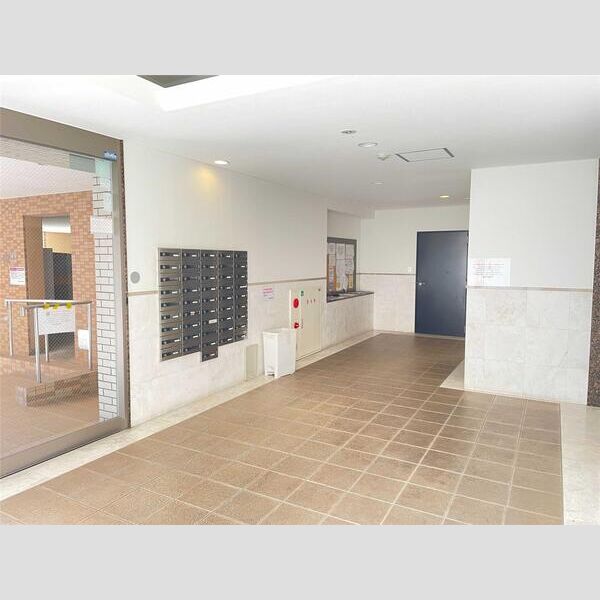 キャッスルコート東雲の外観2枚目