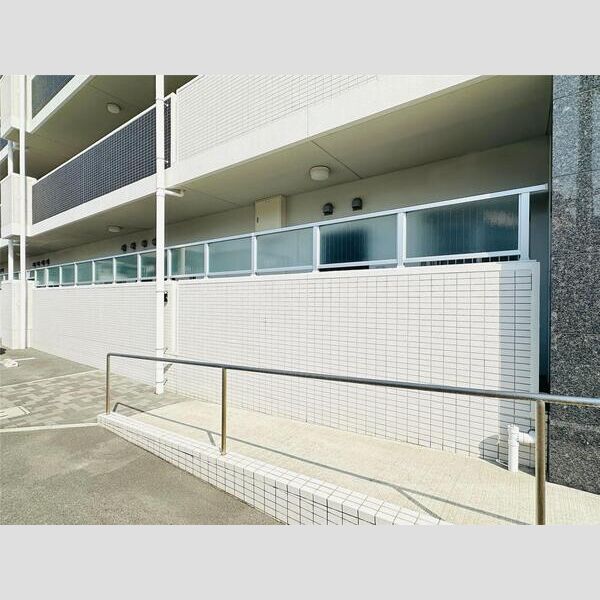 キャッスルコート岩端の外観5枚目