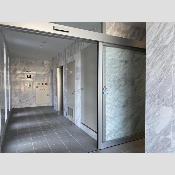 キャッスルコート土山の外観2枚目