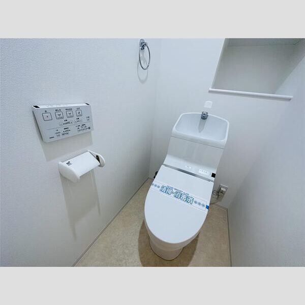 キャッスルコート岩端の室内写真15枚目