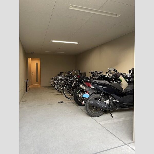 LaCASA江坂の外観6枚目