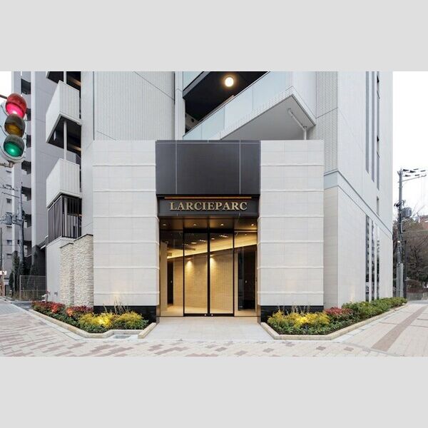 ラルシェパルク新大阪の外観2枚目