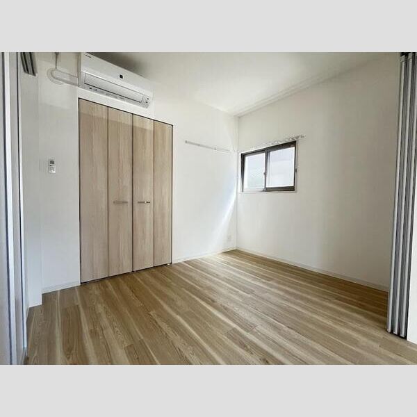 グランヴィラッセ北梅田の室内写真5枚目