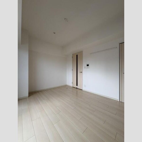 トレヴァンス梅田の室内写真8枚目