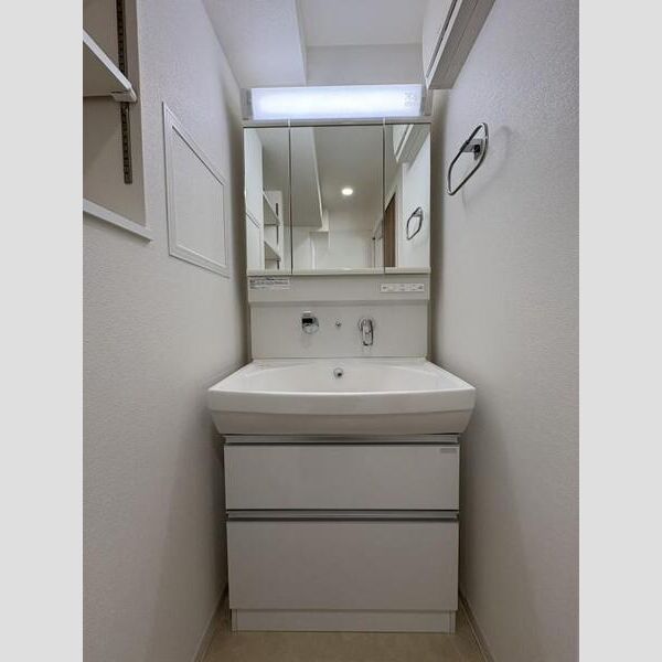 SKYレジデンス大阪梅田の室内写真7枚目