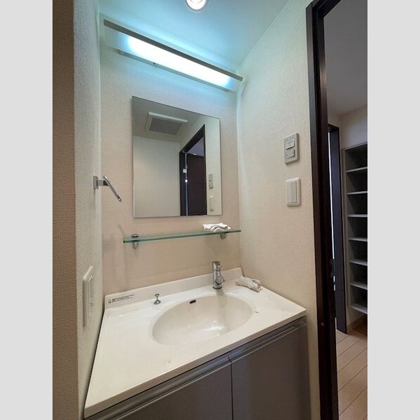 アーバンウェル茨木の室内写真8枚目