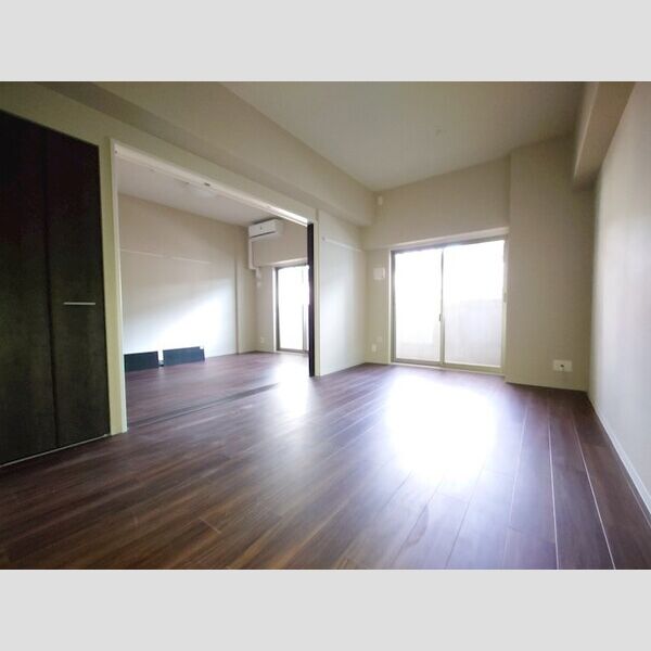 セファ上本町の室内写真3枚目