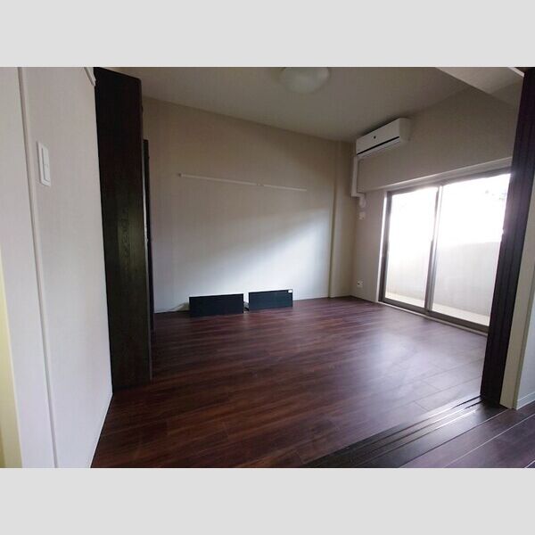 セファ上本町の室内写真5枚目