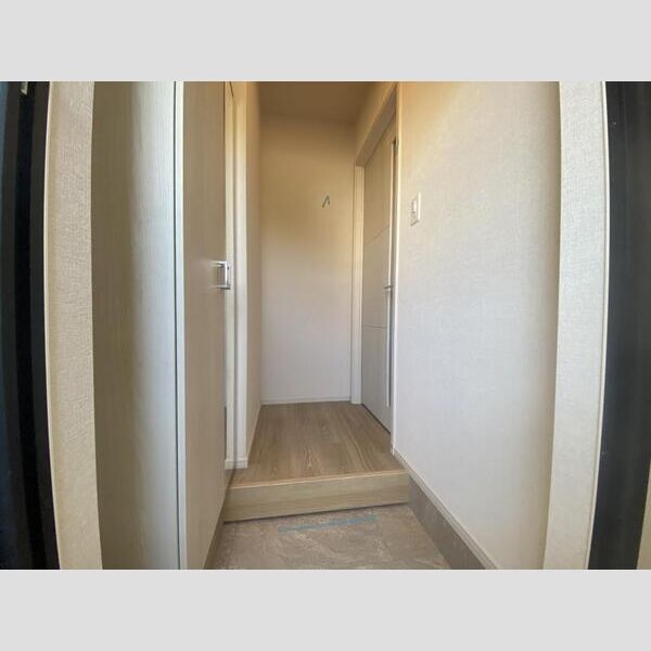 グラッドネス江坂の室内写真5枚目