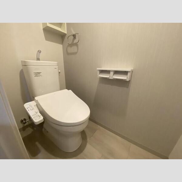 グラッドネス江坂の室内写真6枚目