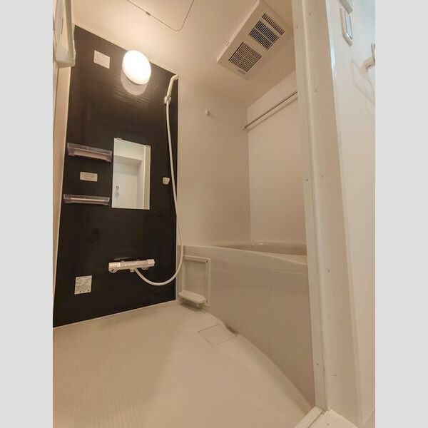 GRAN PASEO 江坂の室内写真4枚目