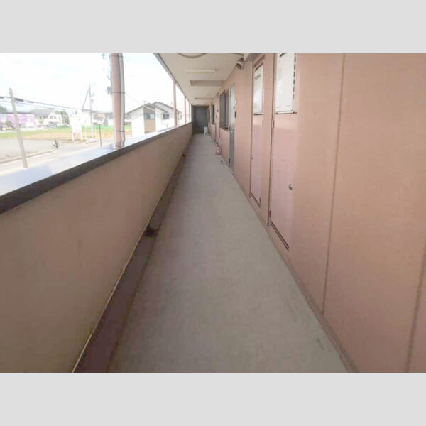 現地周辺 (ロビー)