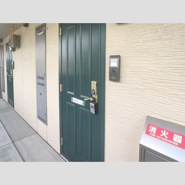 エントランス (エントランス)