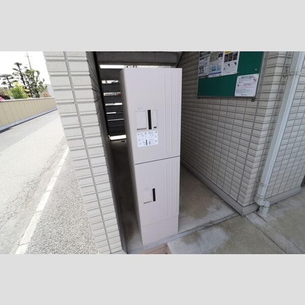 現地周辺 (宅配ボックス)