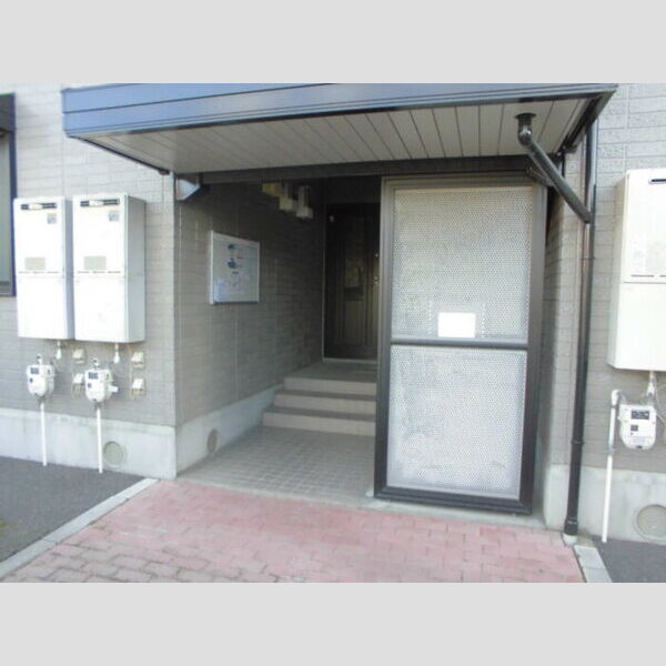 エントランス (エントランス)