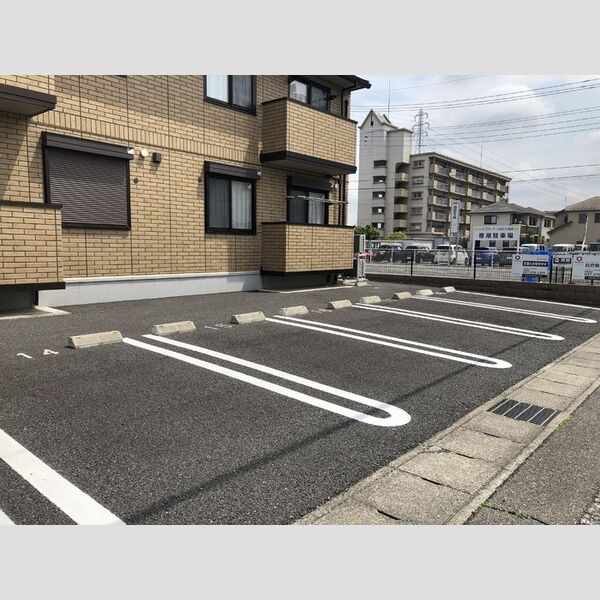 駐車場 (駐車場)