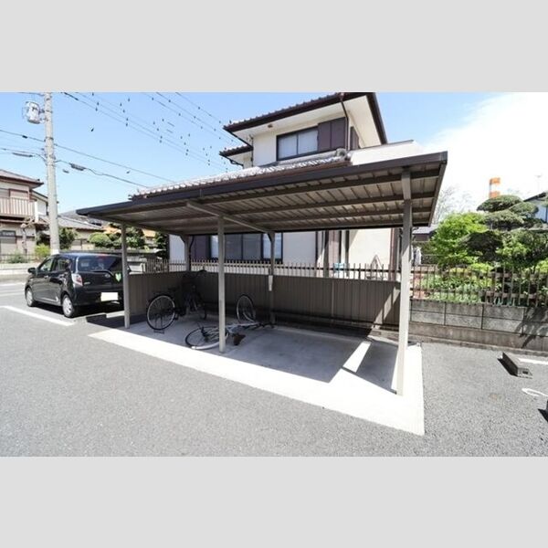 現地周辺 (駐輪場)