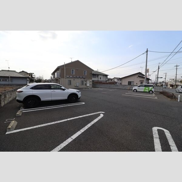 駐車場 (駐車場)